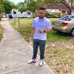 Meet your Posher, Jose